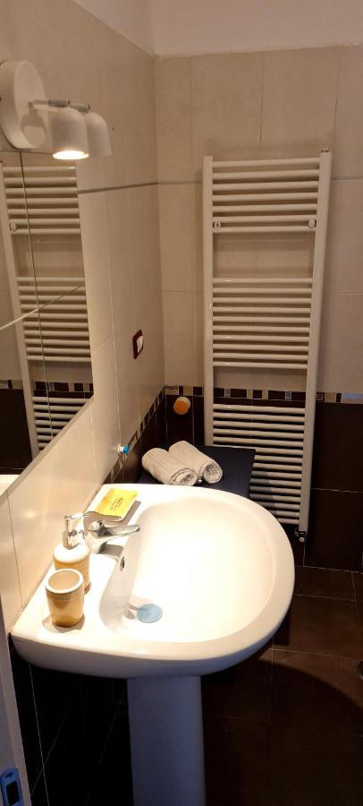 Salute Apartments Terni Luaran gambar