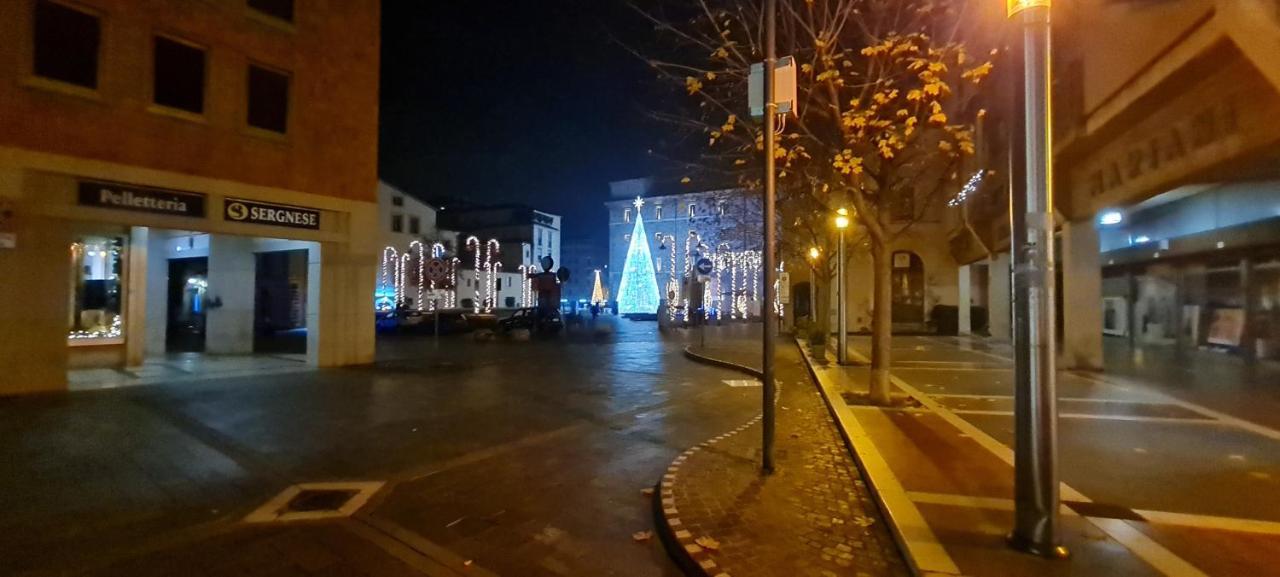 Salute Apartments Terni Luaran gambar
